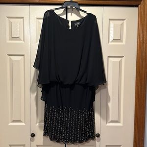 XSCAPE women’s plus size evening dress size 20 W with beads